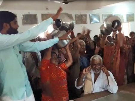 વિશ્વ જળ દિવસે પાણીને લઇને મહિલાઓએ કર્યો હંગામો