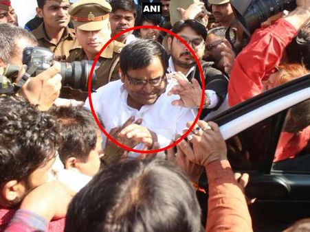 ગેંગરેપ આરોપી ગાયત્રી પ્રજાપતિ 14 દિવસના રિમાન્ડ પર