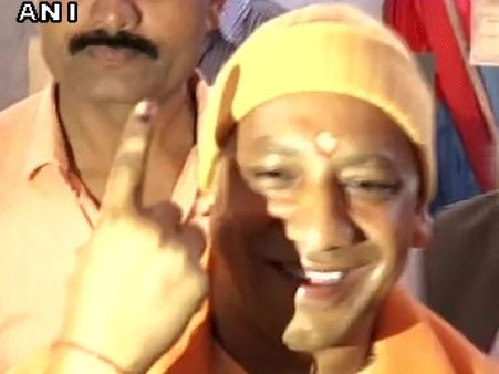 યોગી મહારાજથી લઇને ઇરોમ શર્મિલા ભાવિ આજનું મતદાન નક્કી કરશે