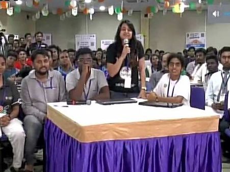 ટેક્નોલોજીથી દેશની સમસ્યાઓનું સમાધાન