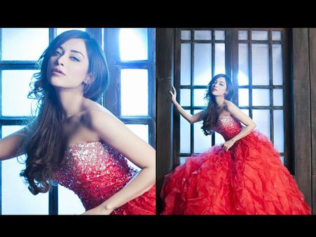 કોણ છે એન્જેલા ક્રિસ્લિંસ્કી? કોણ છે એન્જેલા ક્રિસ્લિંસ્કી?