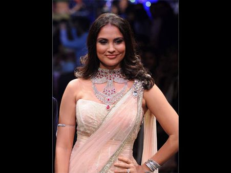 પ્રોડક્શન હાઉસ પ્રોડક્શન હાઉસ