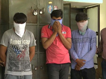 અમદાવાદ: IPL T20 મેચ પર સટ્ટો રમાડતા 3 શખ્શો ઝડપાયા