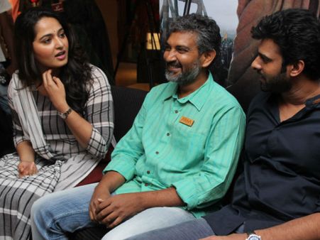 એરપોર્ટ પરથી જ કર્યું ટ્વીટ