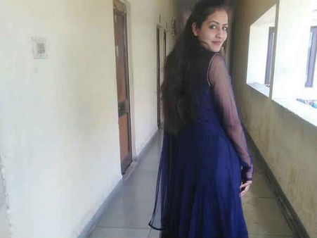 પીએચડી છે આયુષી