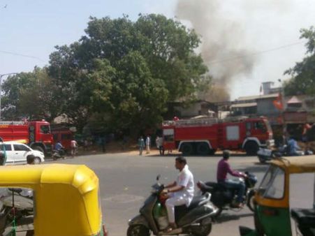 ગારમેન્ટ ગોડાઉનમાં લાગી ભીષણ આગ