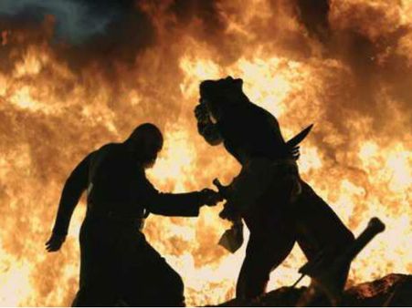 FilmReview:આખરે ખબર પડી ગઇ,કટપ્પાએ બાહુબલીને કેમ માર્યો?