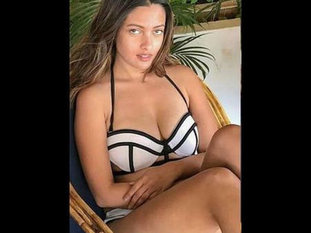 બિકિનીમાં તસવીર કરી હતી પોસ્ટ બિકિનીમાં તસવીર કરી હતી પોસ્ટ