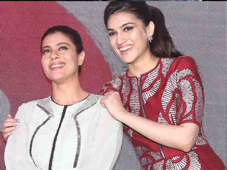 કાજોલ અને કૃતિ સેનન