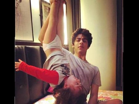 ટેડ ટૉકમાં અબરામ-આર્યનની અફવા અંગે SRKનો સણસણતો જવાબ