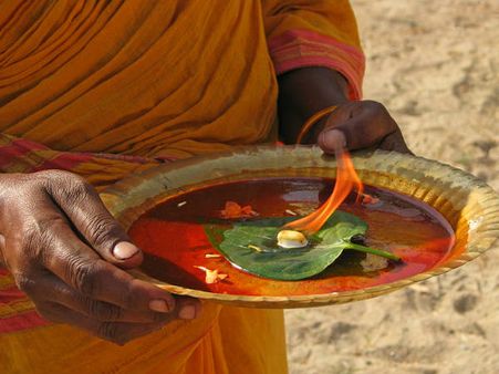 જેવી કામના તેવી આહુતિ જેવી કામના તેવી આહુતિ