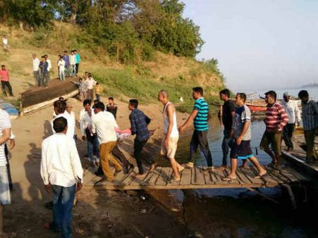 ભરૂચની નદીમાં મહિલાને મગર ખેંચી ગયો, મહિલાનું મોત