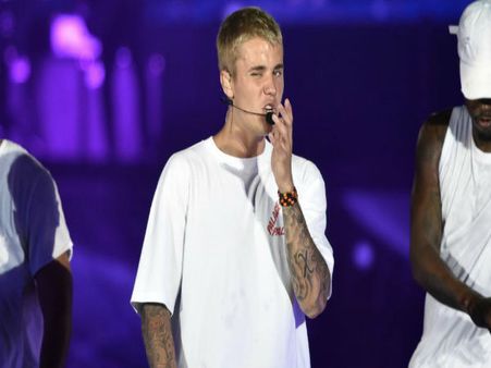 VIRAL VIDEO: જસ્ટિન બીબરનું ભોજપુરી સોંગ પર્ફોમન્સ જોયું?