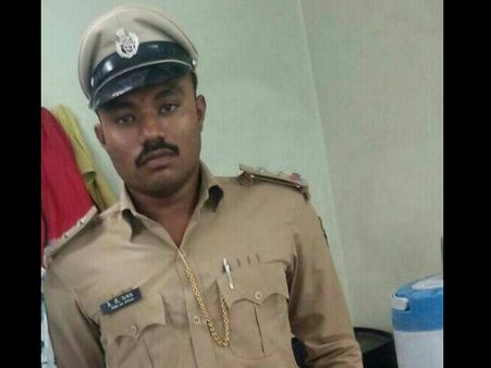 સુરતઃ નકલી PSI બની લોકોને છેતરતો ઠગ પકડાયો