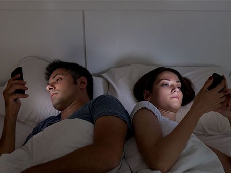 ઈલેક્ટ્રોનિક ગેજેટ્સ ન રાખવા