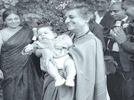 રાહુલ ગાંધી અને પીએમ મોદી