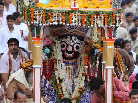 કૃષ્ણ-બલરામને સુભદ્રાએ રોક્યા