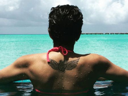 Hot:બિકિનીમાં આ એક્ટ્રેસને જોઇને કદાચ SRK પણ દંગ રહી જાય!