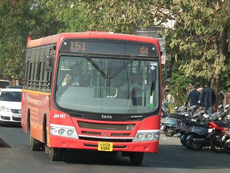 અમદાવાદમાં દોડશે 'એરપોર્ટ શટલ 1000' નામની AC બસ સેવા