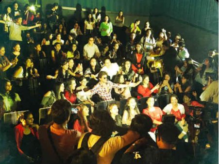 અમદાવાદમાં SRK! પ્રેમમાં ભંગ પાડવામાં ઉસ્તાદ છે શાહરૂખ ખાન!