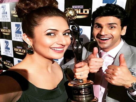 બેસ્ટ એક્ટ્રેસ એવોર્ડ બેસ્ટ એક્ટ્રેસ એવોર્ડ