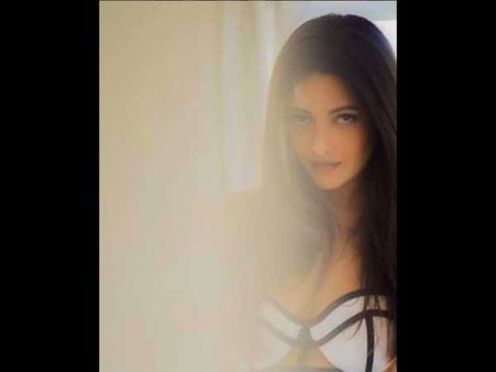 રિયાના થયા હતા વખાણ