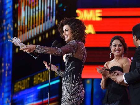 વુમન ઓફ ધ યર