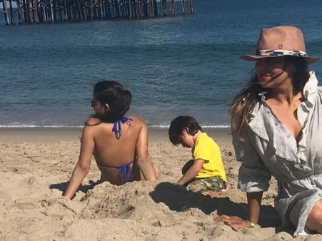 ખાન પરિવારનો હોલિડે