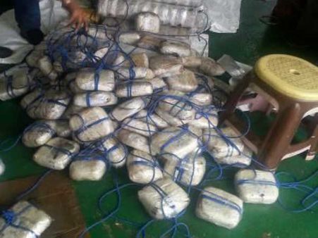 માંડવીથી પકડાયું 1500 કિલો હેરોઇન, કોલકત્તાનું છે કનેક્શન!