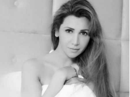 બોલિવૂડ ડેબ્યૂ બોલિવૂડ ડેબ્યૂ