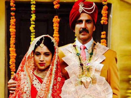 Box Office પર છવાઇ અક્ષય કુમારની 'ટૉયલેટ એક પ્રેમ કથા'