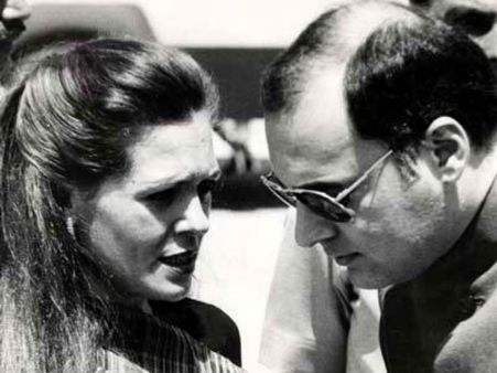 'નાઇધર ઓ હૉક નોર અ ડવ'