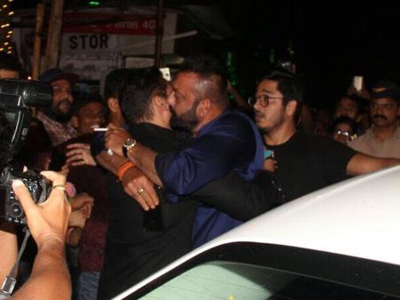 સલમાન ખાન અને સંજય દત્ત સલમાન ખાન અને સંજય દત્ત