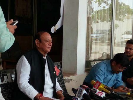 શુભેચ્છા પાઠવવાના નામે શંકર સિંહે કોંગ્રેસને આમ સંભળાવ્યું