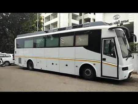 ગુજરાતમાં રાહુલ ગાંધીનો રથ આવી પહોંચ્યો