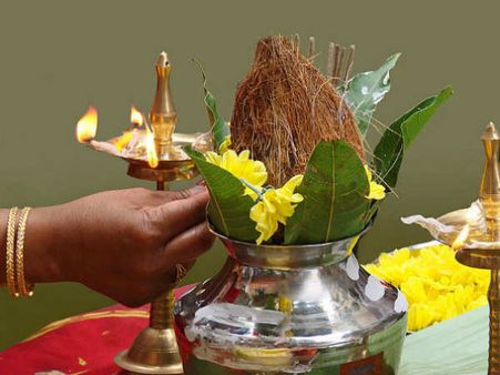 ઘરમાં કરો કળશની સ્થાપના