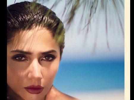 Photos: આ છે પાકિસ્તાનની ઐશ્વર્યા, સુંદરતાની ક્વીન