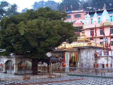 રાજા અકબરે કરી હતી માતાની પરીક્ષા રાજા અકબરે કરી હતી માતાની પરીક્ષા