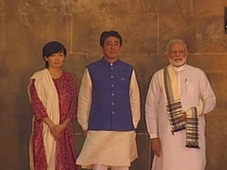 સીદી સૌયદની જાળી જોવા પહોંચ્યા PM શિન્ઝો આબે