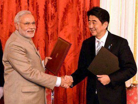 શિન્ઝો આબેની ભારતયાત્રા: બુલેટ ટ્રેન યોજનાથી લઇને પરમાણુ ઊર્જા સુધી