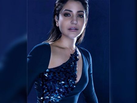 ક્લોથિંગ લાઇન ક્લોથિંગ લાઇન