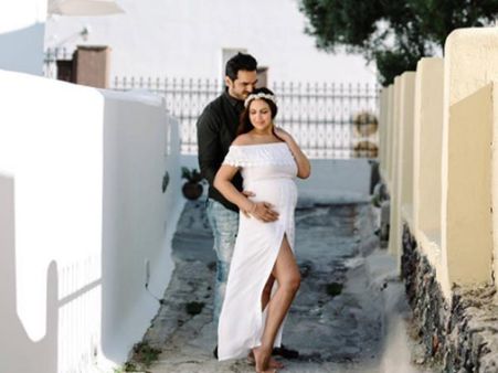 એશા દેઓલ અને ભરત તખ્તા 