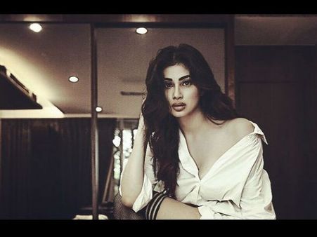 બોલિવૂડમાં એન્ટ્રી