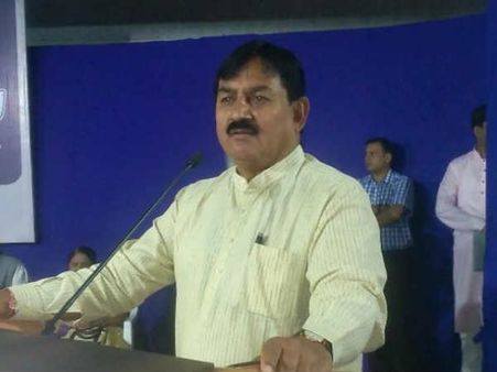 PM મોદીને ચારે બાજુ રાહુલ ગાંધી જ દેખાય છે: ભરતસિંહ સોલંકી