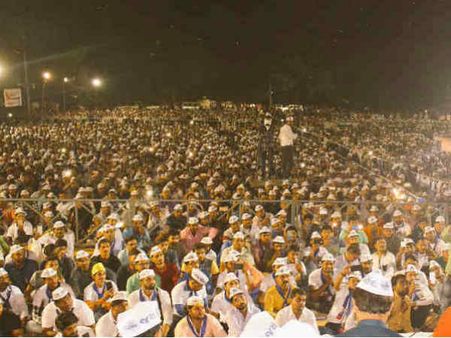 ગુજરાત ચૂંટણીમાં પાટીદાર ફેક્ટર કેટલુ મહત્વનું? જાણો શું કહે આંકડા!