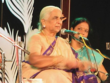 જાણીતા શાસ્ત્રીય ગાયિકા ગિરિજા દેવીનું 88 ઉંમરે નિધન