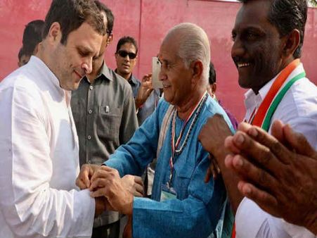 મનરેગા અને ટાટા-નેનોની સરખામણી 
