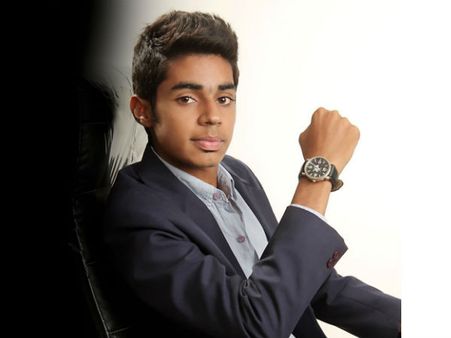 Success story : 8મી ફેલ આ યુવક આજે છે કરોડપતિ, મુકેશ અંબાણી પણ છે ક્લાયન્ટ