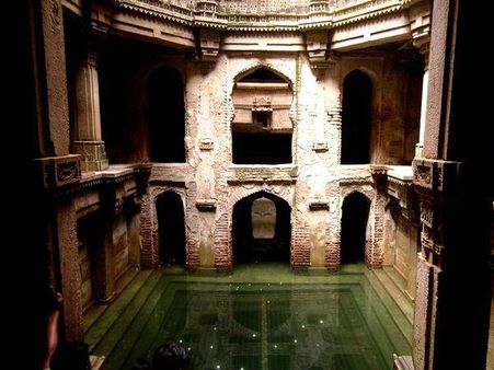 અડાજલ વાવ, ગાંધીનગર