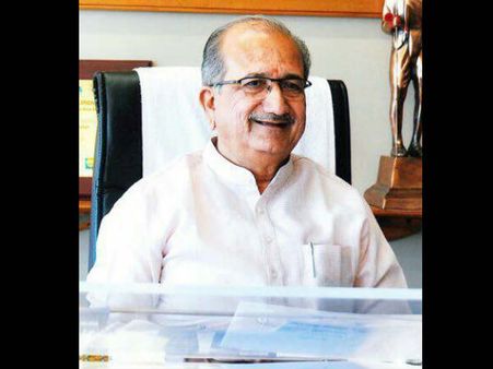 જાણો તમારા ઉમેદવારને : ધોળકાથી ભાજપના ભૂપેન્દ્રસિંહ ચૂડાસમા